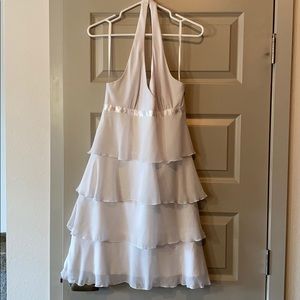 Like new white ruffle dress - size 12